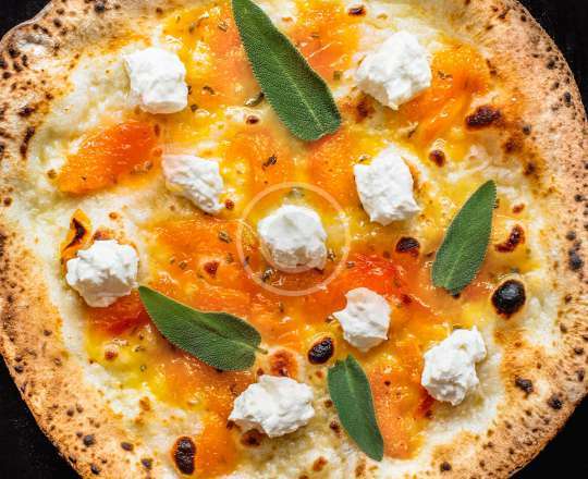 Supreme Chicken Pizza